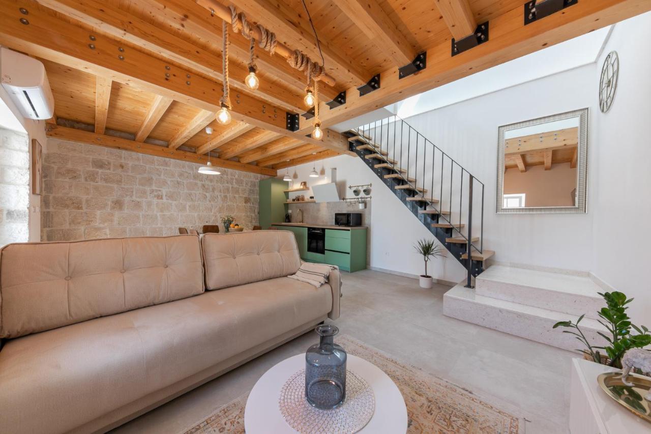 Pescatore Villa *